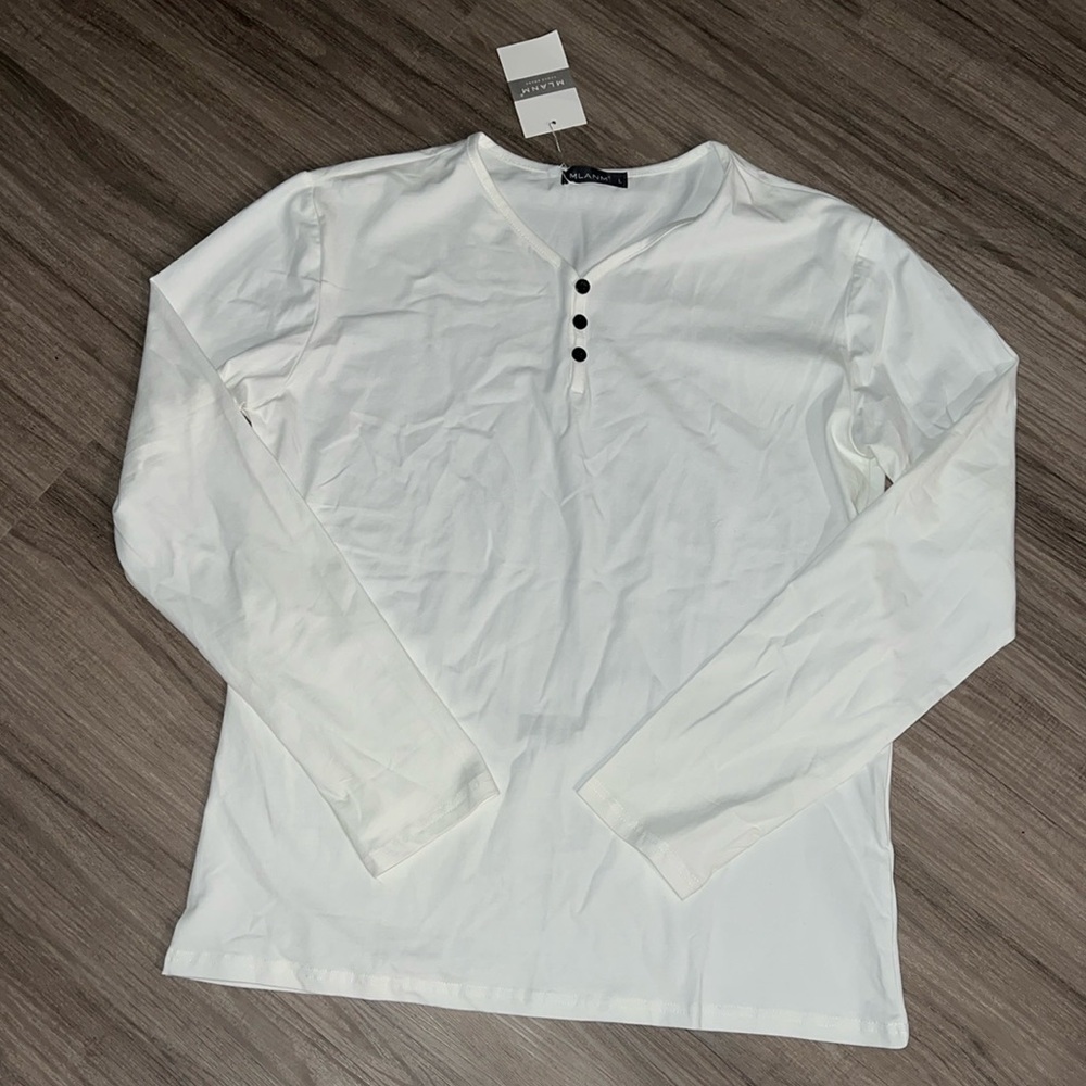 4 FOR $25 SALE NWT MLANM long sleeve tee